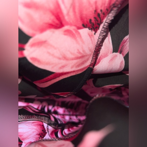 Sag Harbor Black & Pink floral short sleeve dress size 10 - Picture 8 of 11